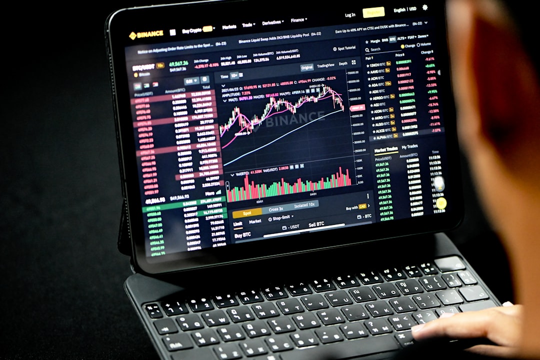 découvrez comment les algorithmes de trading automatisé optimisent l'exécution des transactions financières, réduisent les risques et maximisent les profits grâce à l'intelligence artificielle.