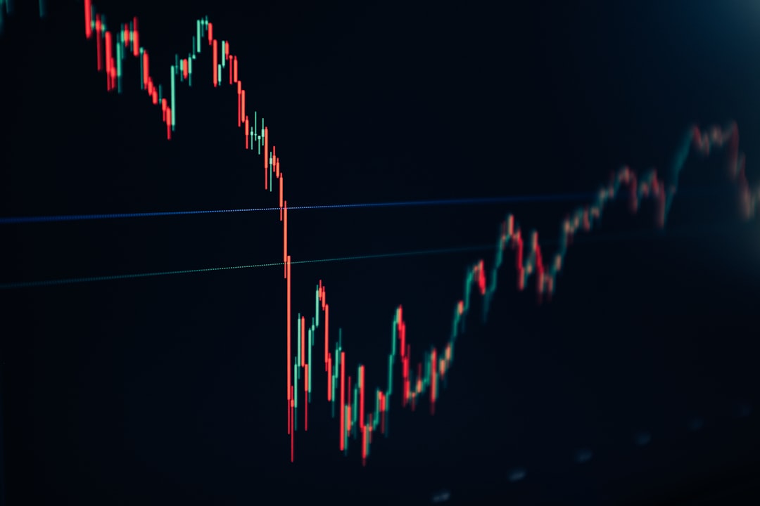 découvrez comment les algorithmes de trading automatisé optimisent vos transactions sur les marchés financiers grâce à l'analyse des données et à l'exécution rapide des ordres.