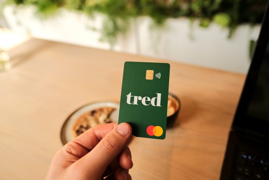 découvrez notre sélection des meilleures cartes de crédit, leurs avantages, taux et conseils pour choisir la carte adaptée à vos besoins et maximiser vos récompenses.