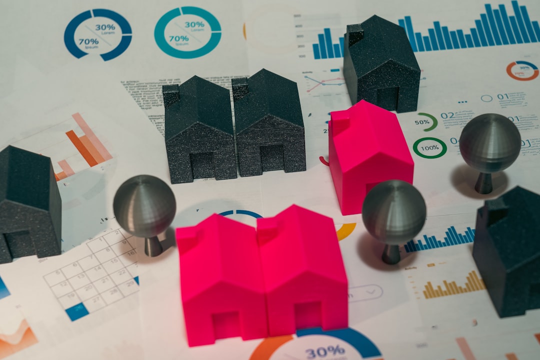 trouvez toutes les informations essentielles sur l'assurance : types d'assurances, conseils pour bien choisir votre couverture et astuces pour économiser tout en protégeant vos biens et votre famille.