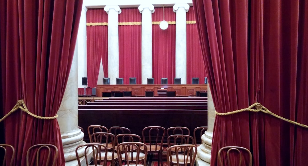 découvrez ce qu'est la judicial recovery (redressement judiciaire), son fonctionnement, les étapes clés, et comment elle aide les entreprises en difficulté à restructurer leurs dettes pour poursuivre leur activité en france.