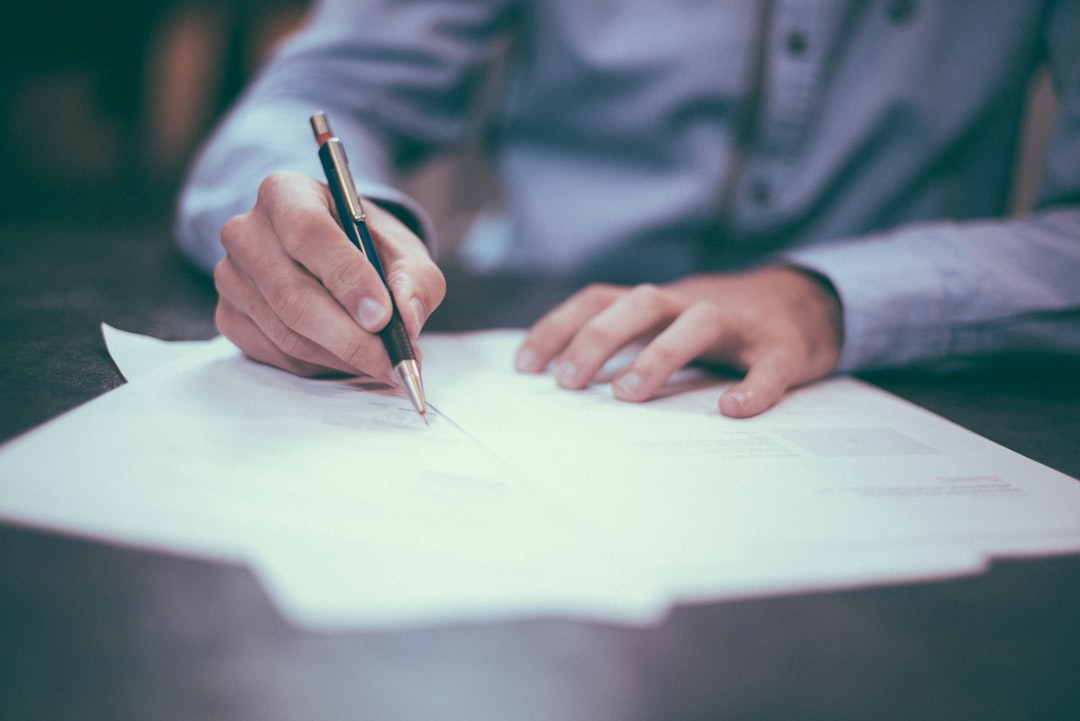 découvrez les avantages de l'assurance vie : protégez votre famille, épargnez pour l'avenir et bénéficiez de solutions adaptées à vos besoins. comparez les meilleures offres et trouvez la couverture idéale dès maintenant.