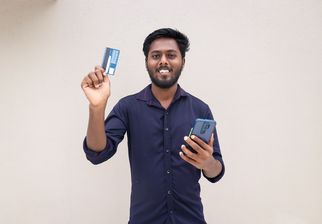 découvrez comment retirer de l'argent liquide facilement et en toute sécurité depuis votre mobile grâce aux services de retrait d'espèces mobiles. profitez d'une solution rapide, pratique et accessible partout.