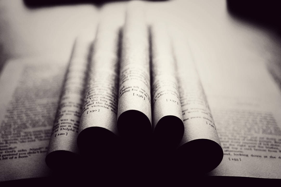scribens est un correcteur d’orthographe et de grammaire en ligne performant. il aide à rédiger sans faute et améliore vos textes en français grâce à des suggestions précises et faciles à utiliser.